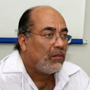Dennis de Oliveira