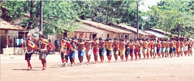 Ritual de iniciação do povo Kayapó na aldeia Gorotire, em Camaru (PA).