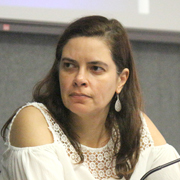 Adriana Capuano de Oliveira