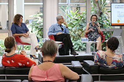 Elaine Frade Costa, José Eli da Veiga e Maria Izabel Chiamolera