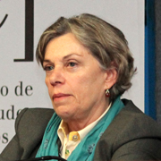 Maria da Penha Vasconcellos - Perfil