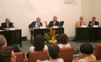 Sérgio Adorno, Gérard Israël, Marc Peltot, Celso Lafer e Guilherme Assis de Almeida