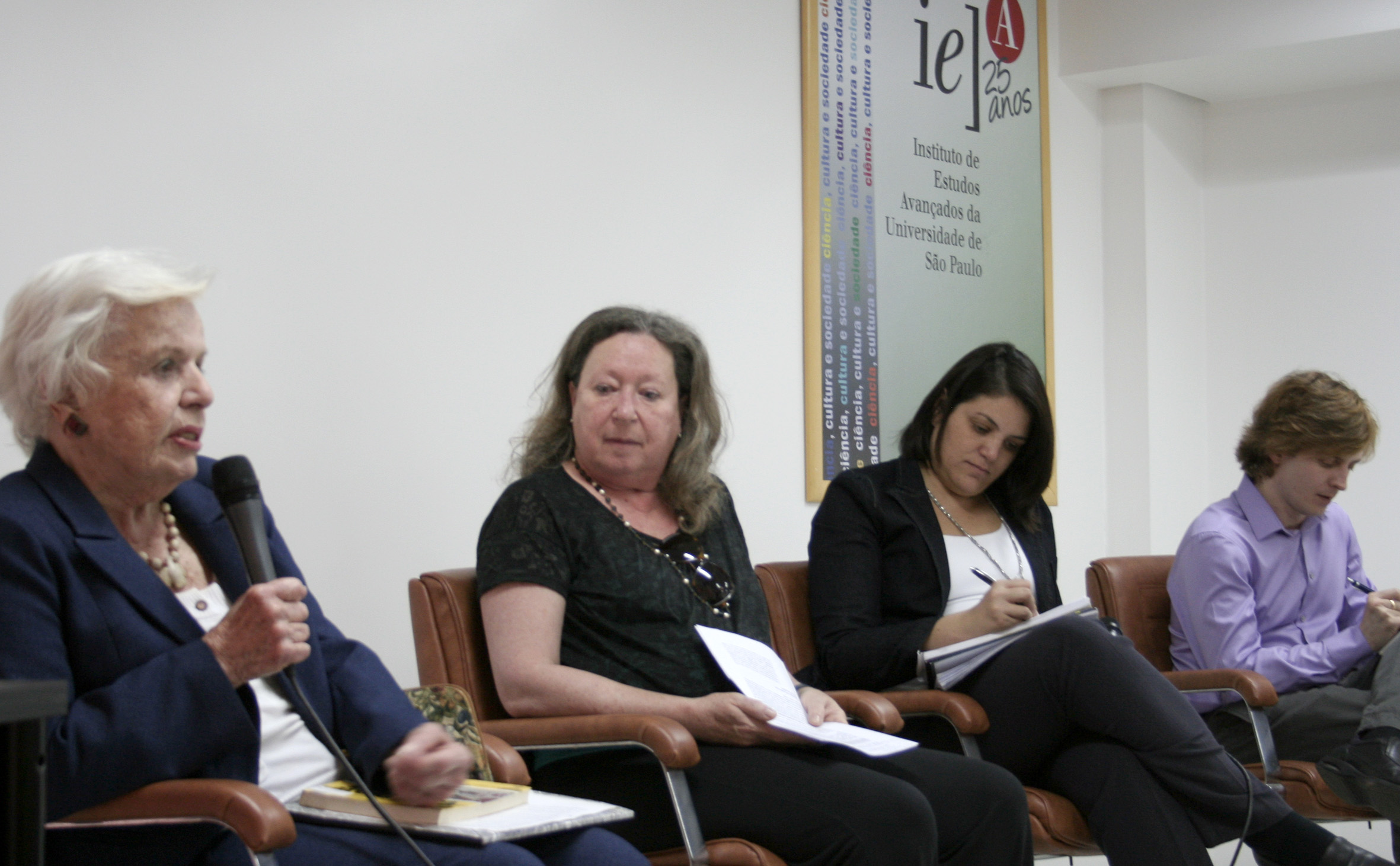 Margarida Genevois, Flávia Schilling,Rossana Rocha Reis e Richard Miskolci