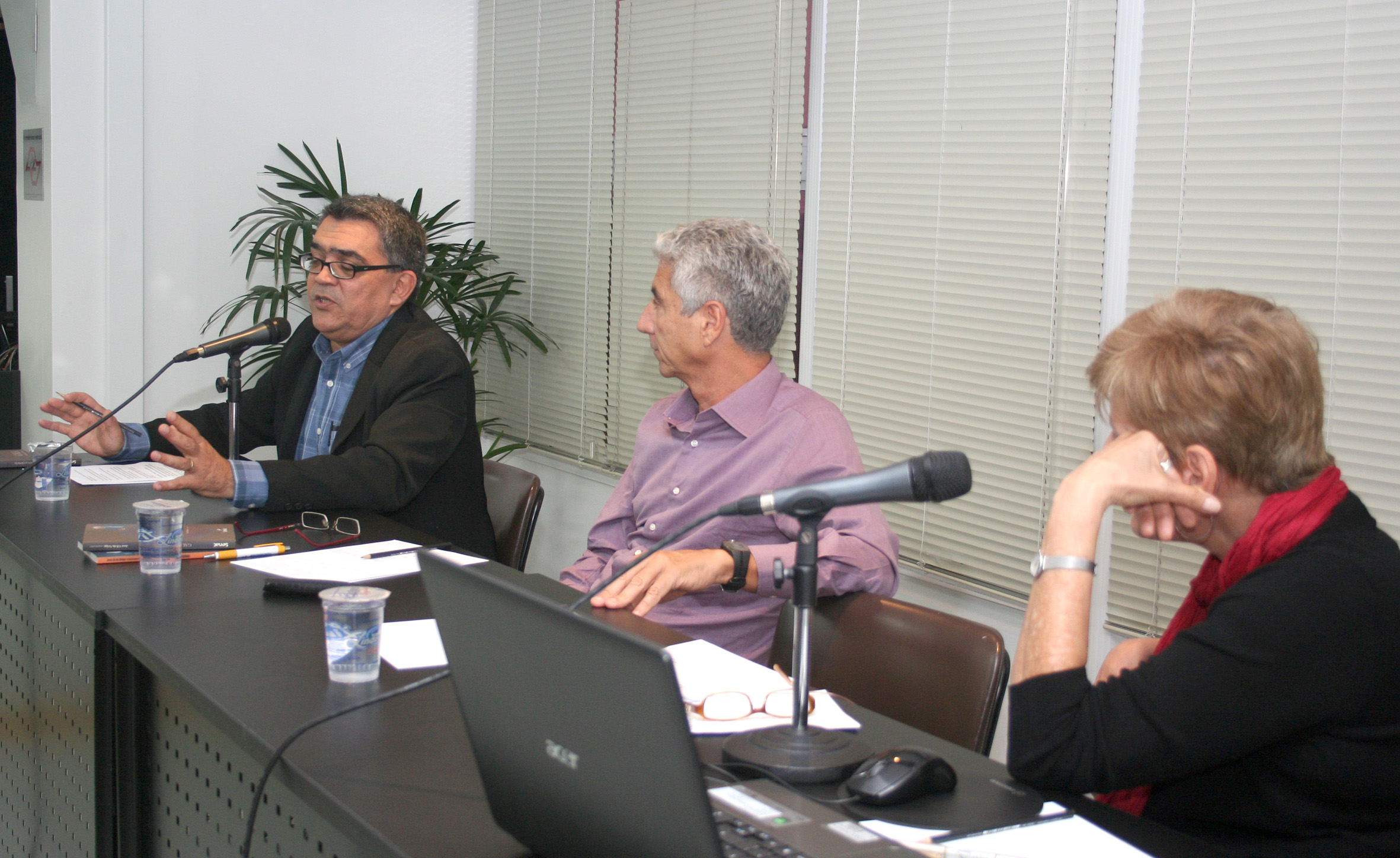 Marcelo Leite, José Eli da Veiga e Sonia Barros de Oliveira