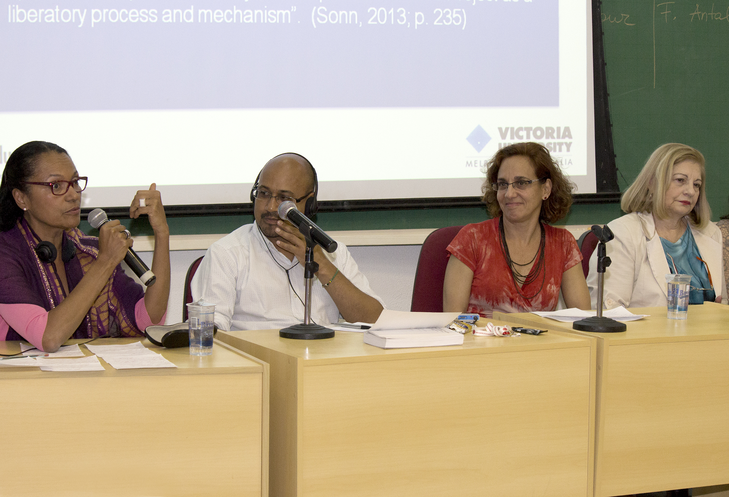 Ligia Fonseca Ferreira, Christopher Sonn, Sylvia Dantas e Maura Pardini Bicudo Véras