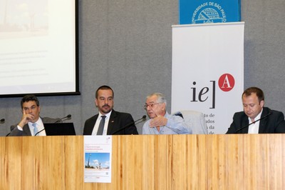 Roberto Livianu, Fernando Filgueiras, José Álvaro Moisés e Alan Lisler