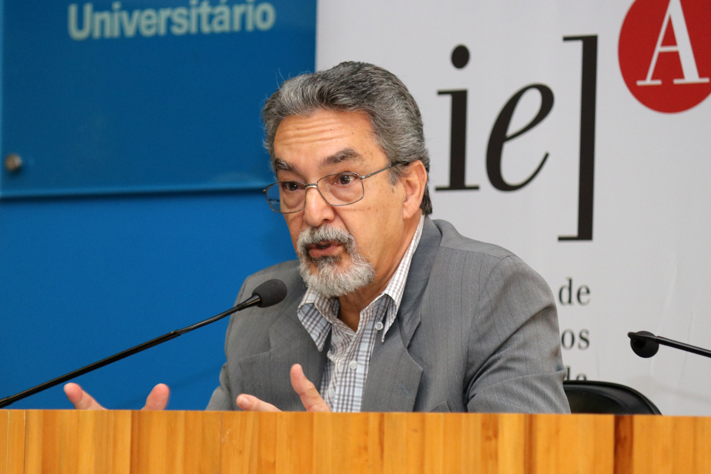 Nílson José Machado