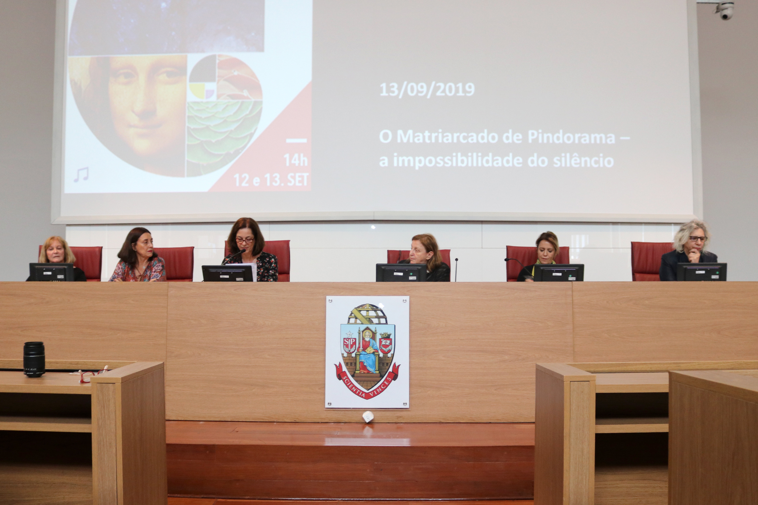 Suzana Pasternak, Nádia Batella Gotlib, Liliana Sousa e Silva, Regina Pekelmann Markus, Tânia Rivera e Denise Stoklos