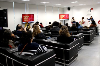  Mesa de encerramento do encontro de mulheres indígenas