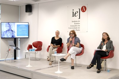 Raquel M. Assis, Marilene Oliveira Almeida e Marina Massimi