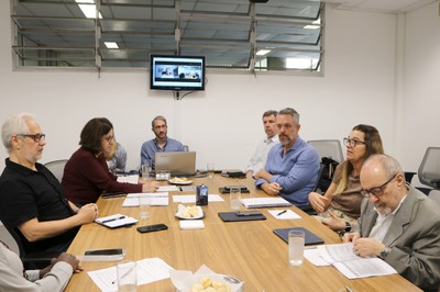 Marcos Buckeridge, Roseli de Deus Lopes, Rafael Borsanelli, Luís Reynaldo Ferracciú Alleoni, David Sperling, Elisabete Moreira Assaf e Sergio Adorno