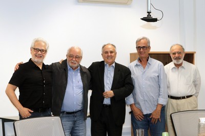 Marcos Buckeridge, Luís Carlos de Menezes, Cristovam Buarque, Maurício Pietrocola e Guilherme Ary Plonski