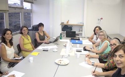 a partir da esquerda Denise Chaer, Ana Lydia Sawaya, Semíramis Martins Álvares Domene, Sandra Maria Sawaya, Neli Aparecida de Mello-Théry, Anna Maria Medeiros Peliano e Sandra Sedini