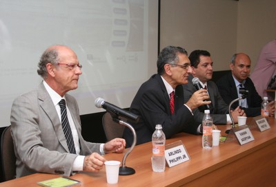 Arlindo Philippi Junior, Vahan Agopyan, Edmilson Freitas e Wagner Costa Ribeiro