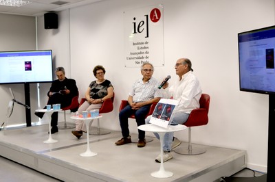 Nilson José Machado, Bernardete Gatti, Lino de Macedo e Naomar de Almeida Filho