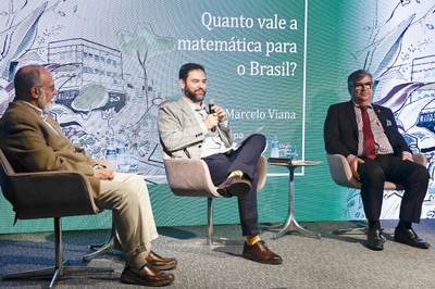 Guilherme Ary Plonski, Sérgio Dávila e Carlos Gilberto Carlotti Jr.